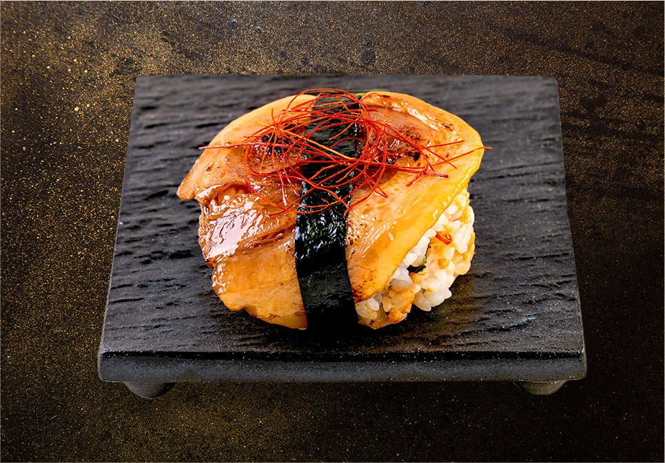 鶏そぼろと炙りチャーシュー